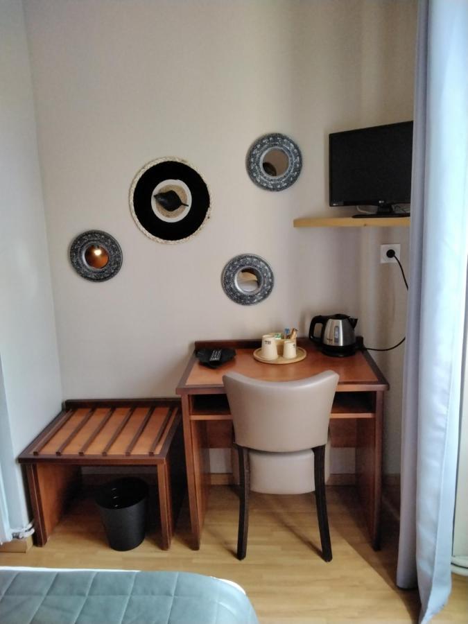 Cénac-et-Saint-Julien Hotel Restaurant La Traverse מראה חיצוני תמונה